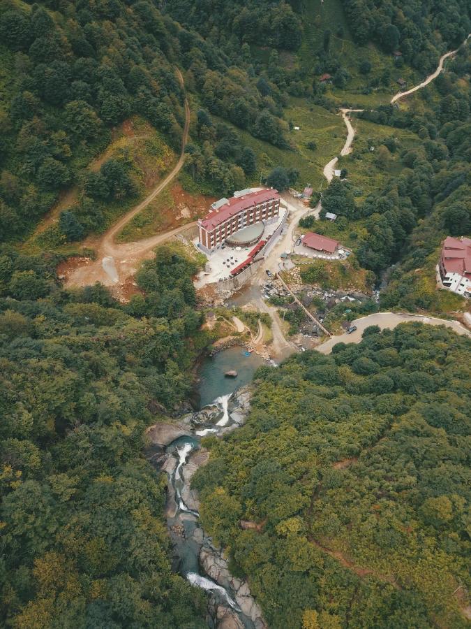 Отель Grand Selale